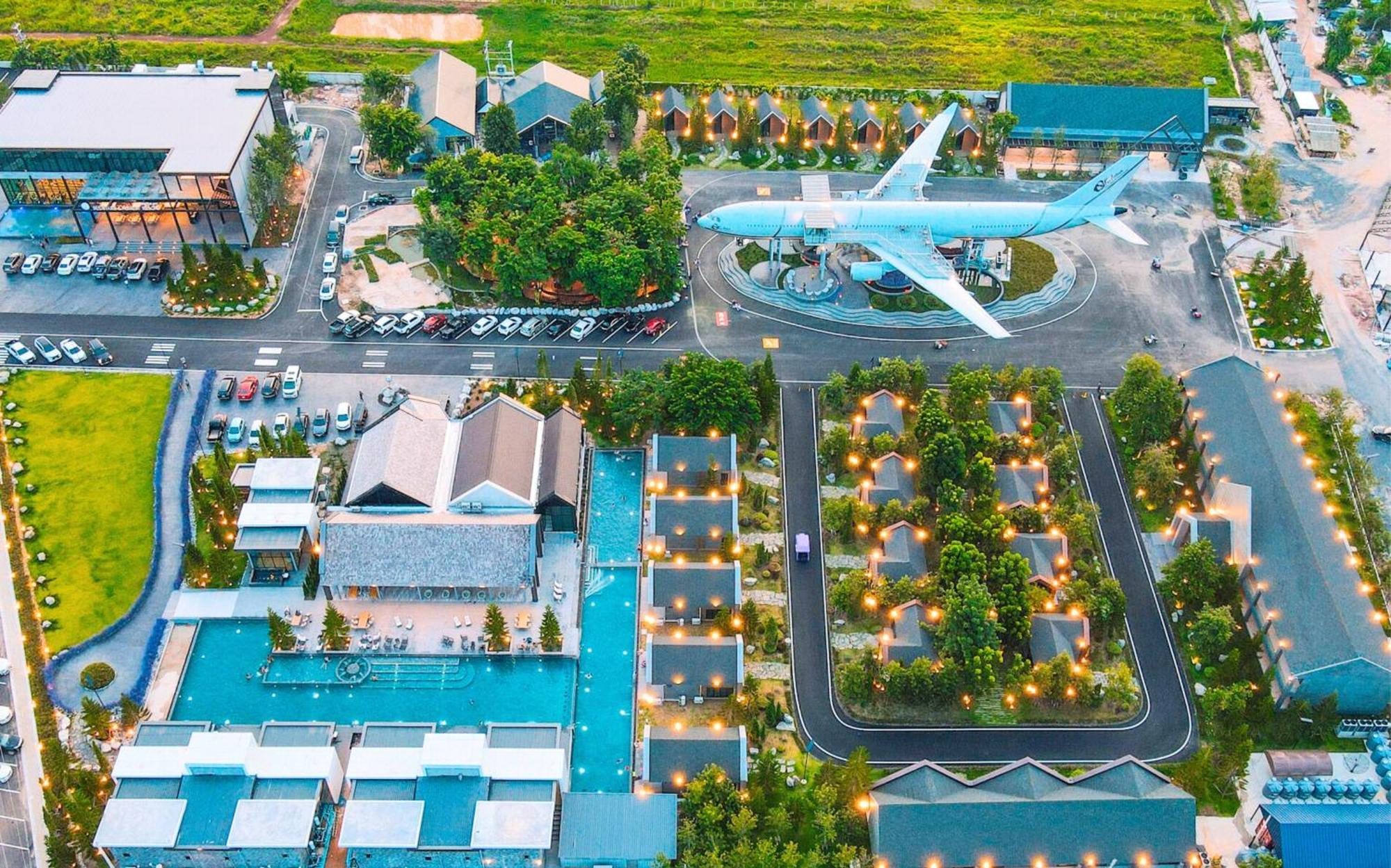 See Stars & Forest Resort Amphoe Sawang Daen Din Екстер'єр фото